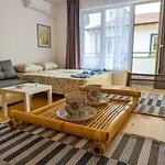 Top Center Relax, Ndk & Vitoshka Str, Free Secured Parking